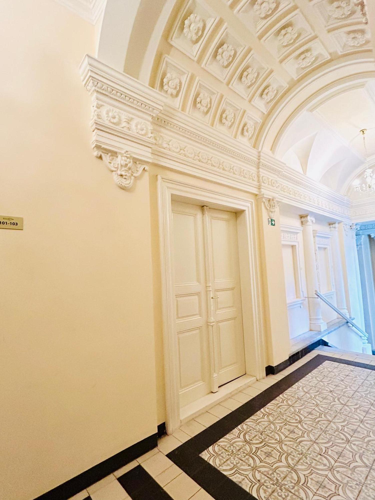 New Design & Style Apartments 50M From Wenceslas Square Prague Exterior photo