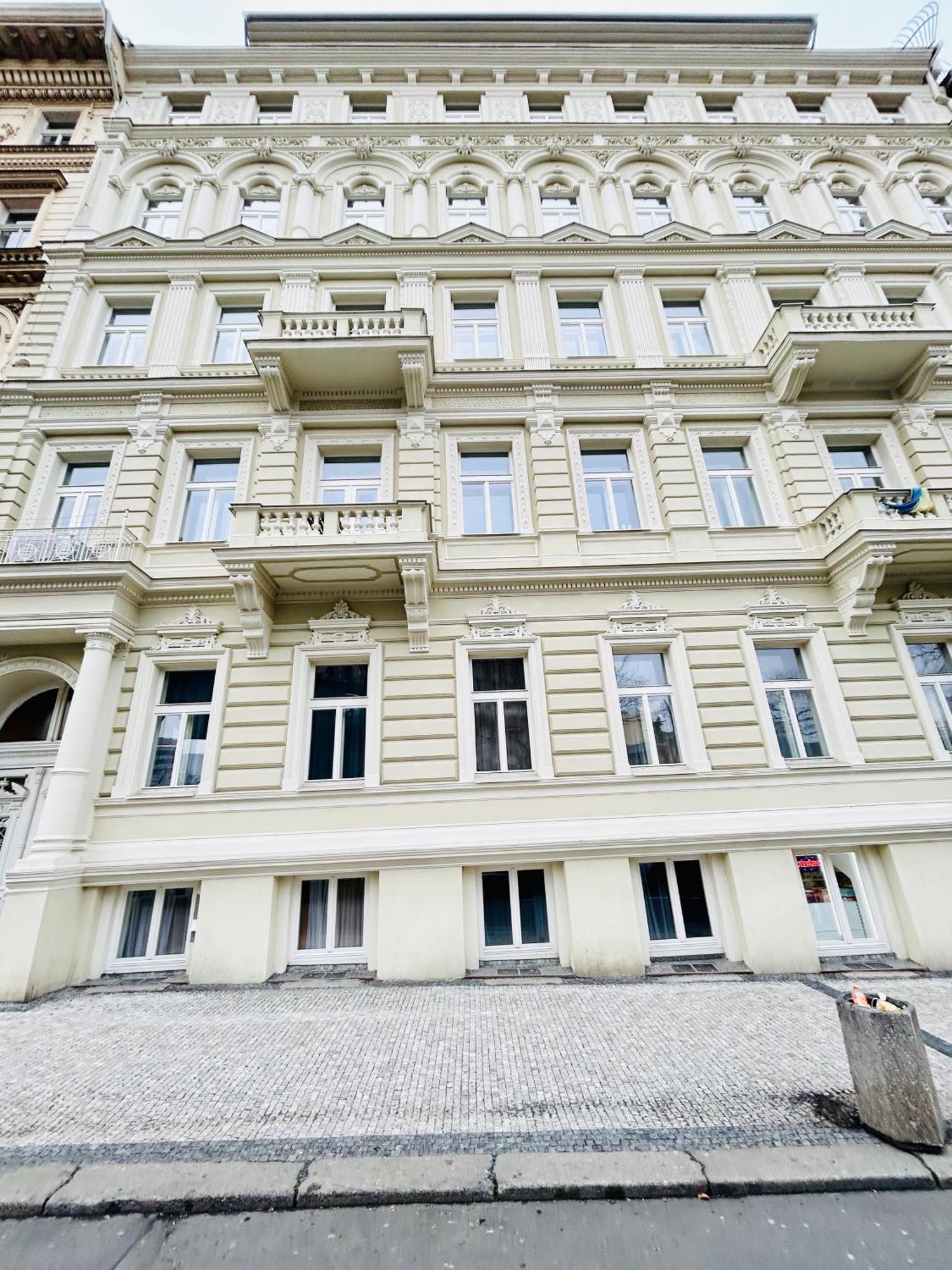 New Design & Style Apartments 50M From Wenceslas Square Prague Exterior photo