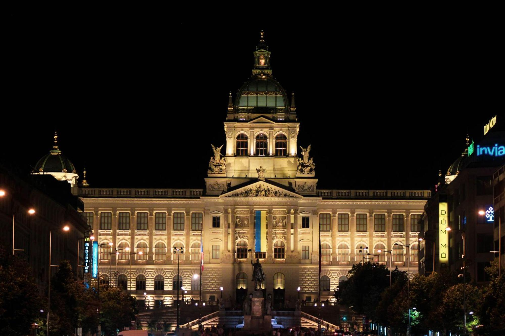 New Design & Style Apartments 50M From Wenceslas Square Prague Exterior photo