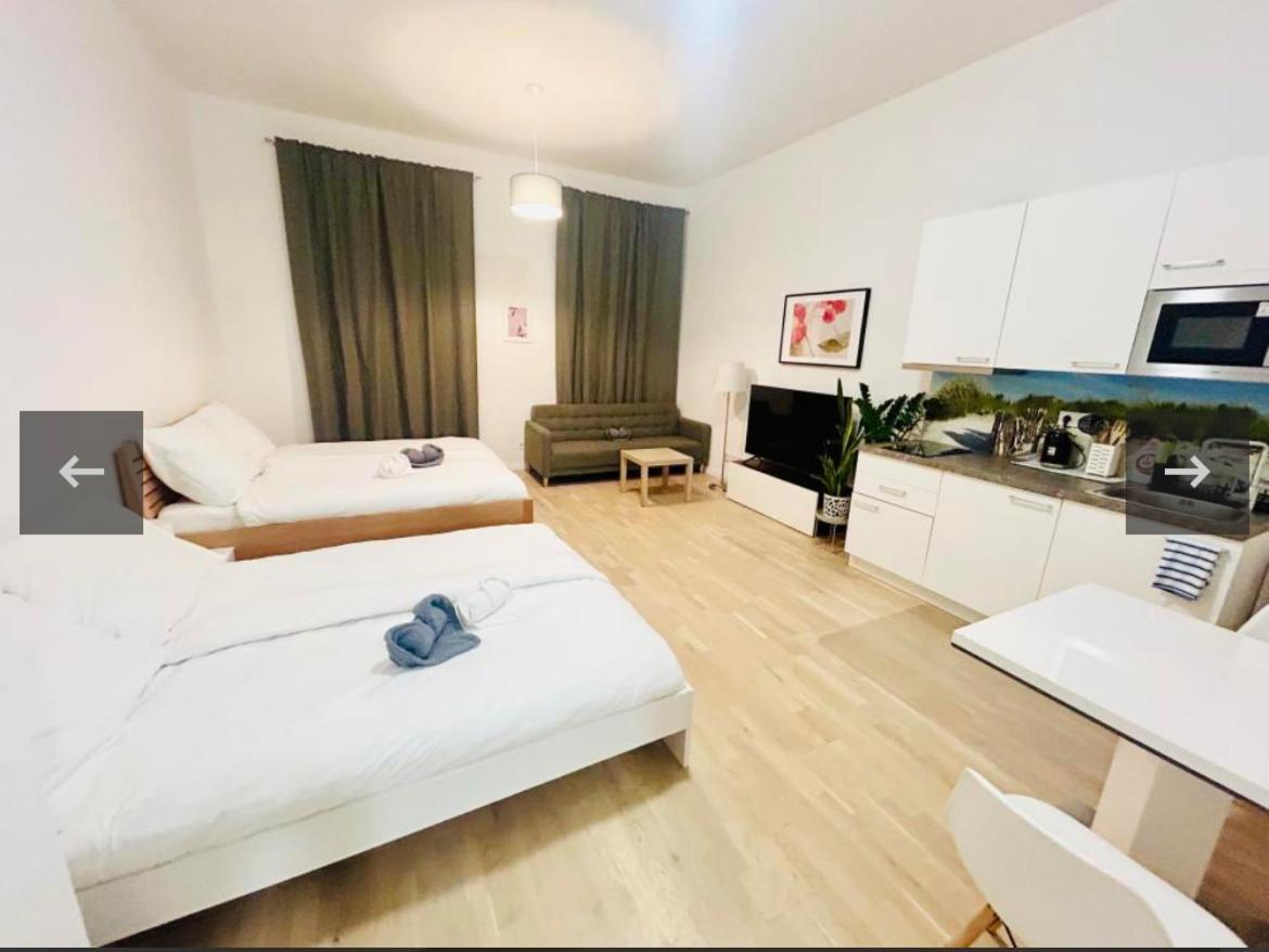 New Design & Style Apartments 50M From Wenceslas Square Prague Exterior photo